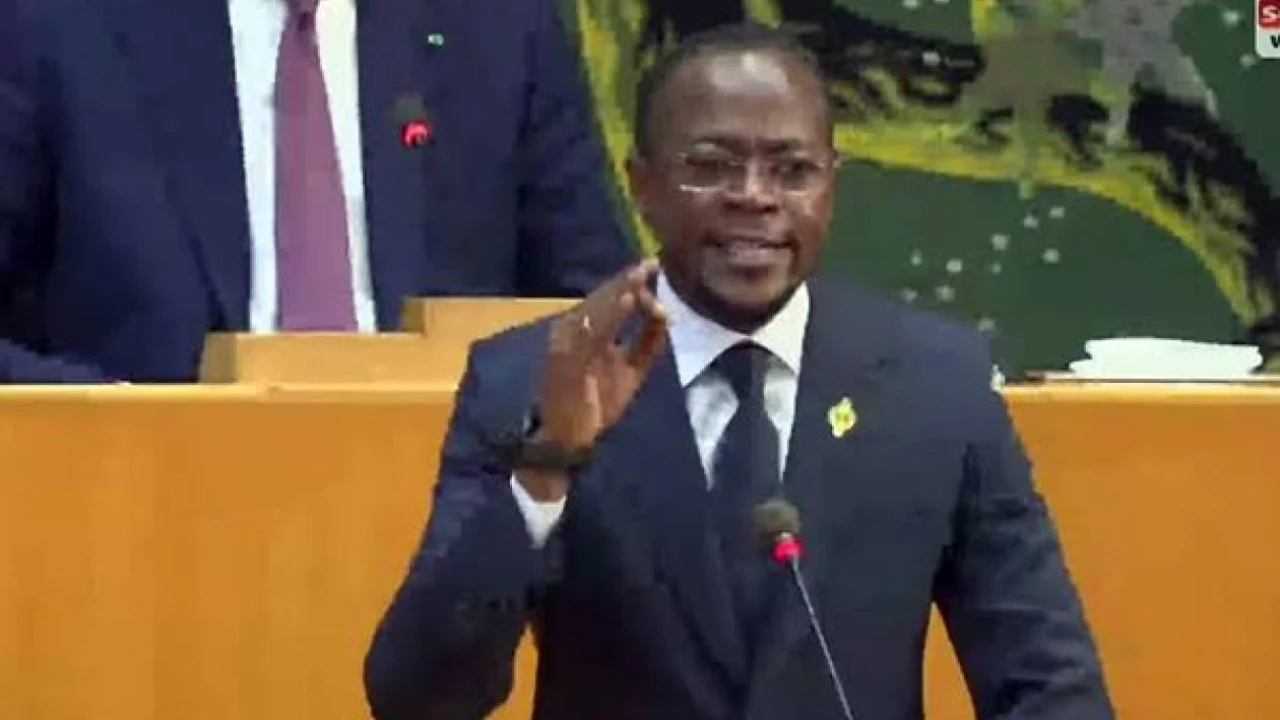 Abdou Mbow accuse le pouvoir de fragiliser les institutions