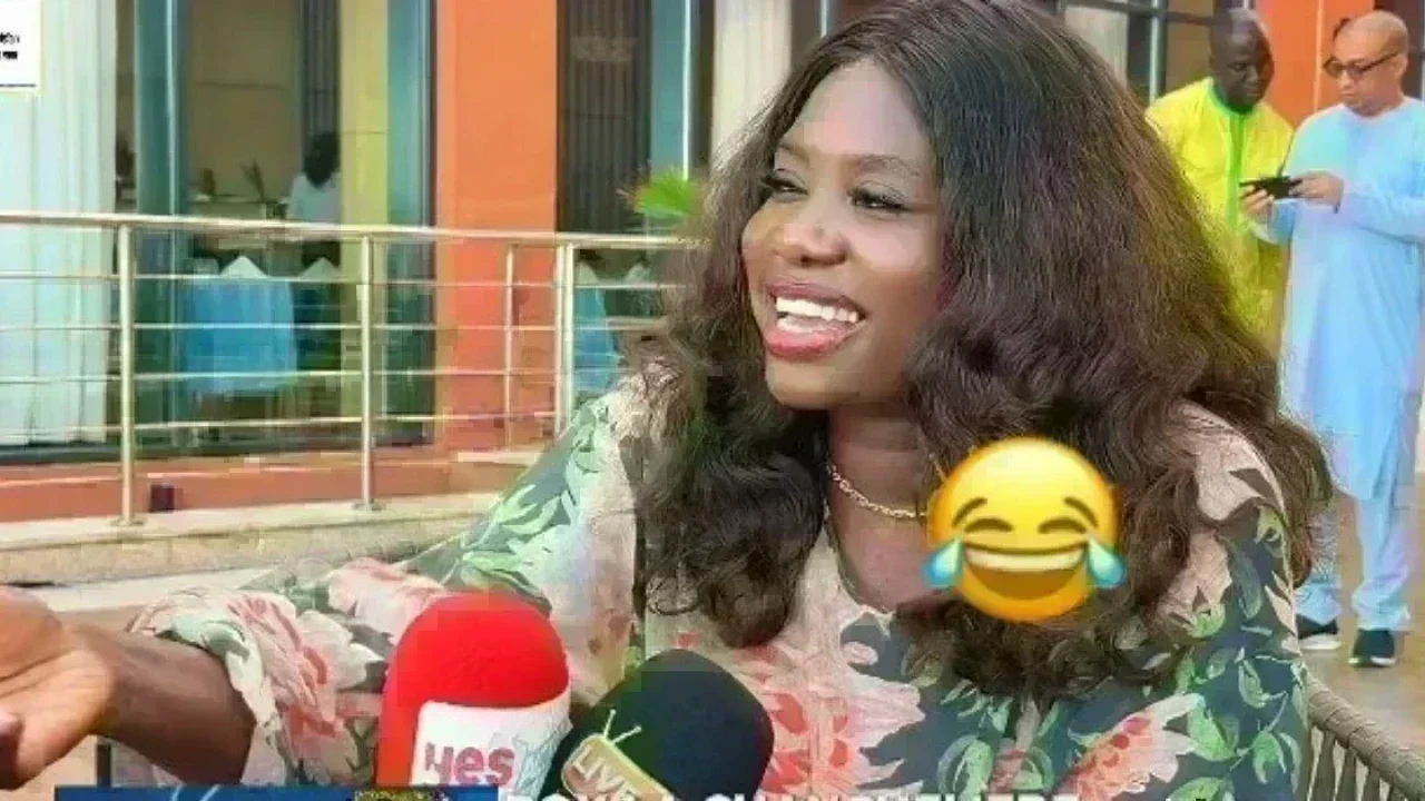 La TikTokeuse Rox dit être rentrée au Sénégal après 15 ans d’absence