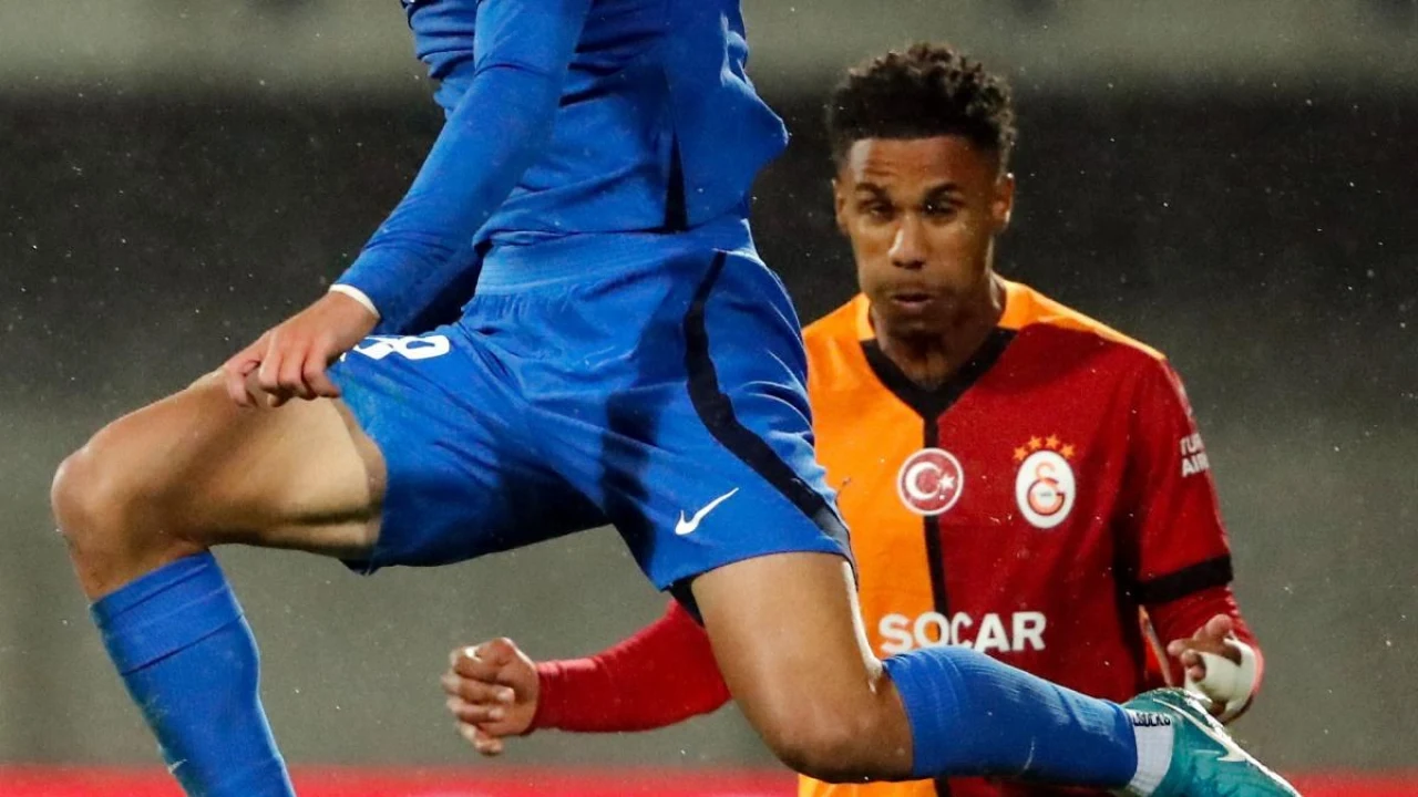Ismail Jakobs quitte la sélection sénégalaise à 27 ans