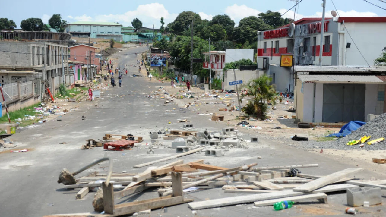 Gabon : dix ans après la crise post-électorale de 2016, le rôle de la France reste interrogé
