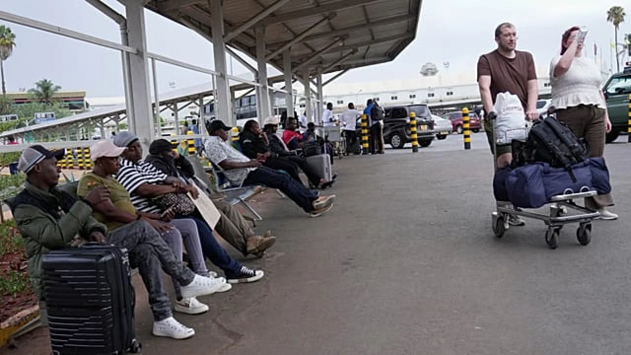 Kenya : une grève désorganise le trafic dans plusieurs aéroports