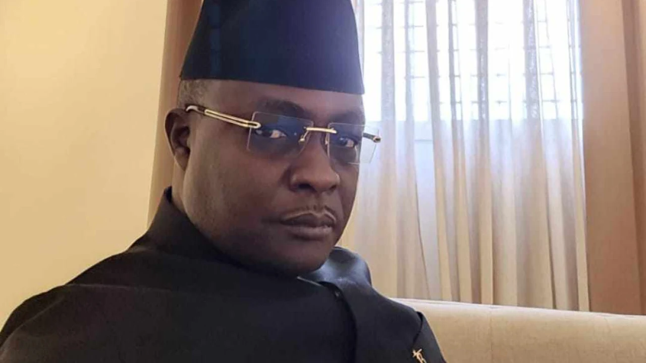 Polémique à Touba : Modou Bara Dolly met en cause l’entourage de Serigne Sidy Abdou Lahat Mbacké