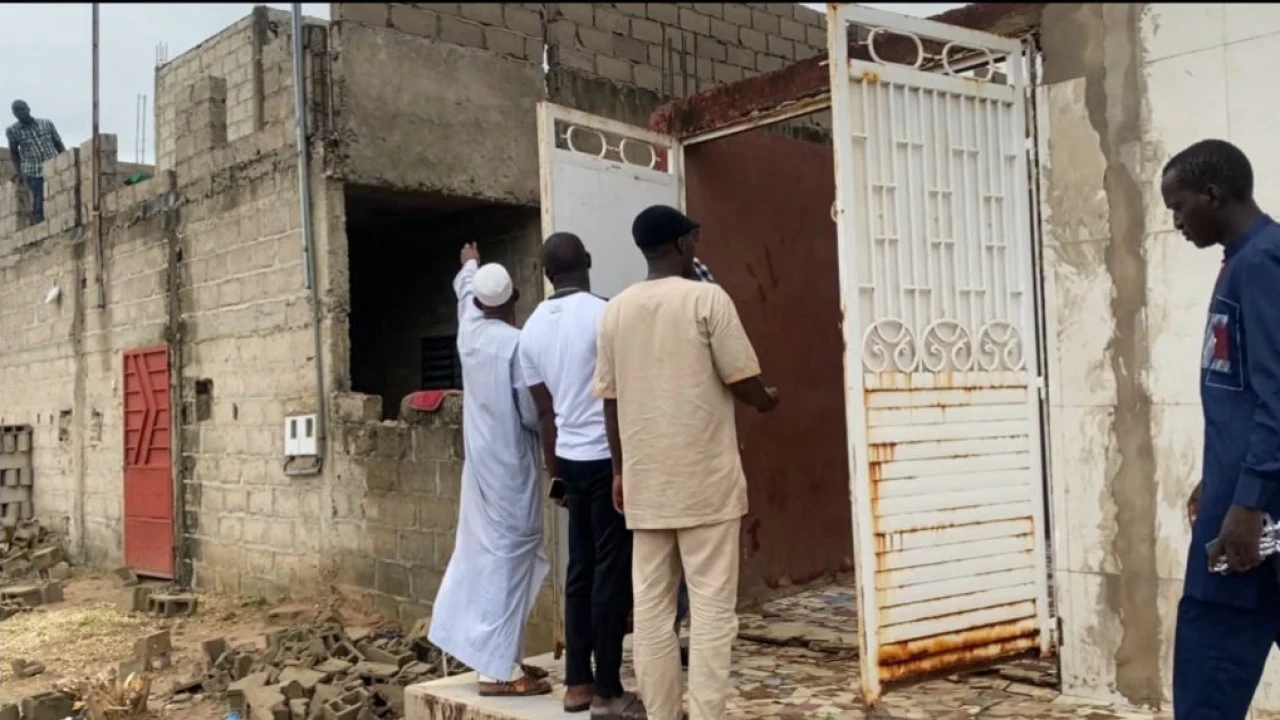 Kahone : un ressortissant indien grièvement blessé lors d’un braquage dans un immeuble