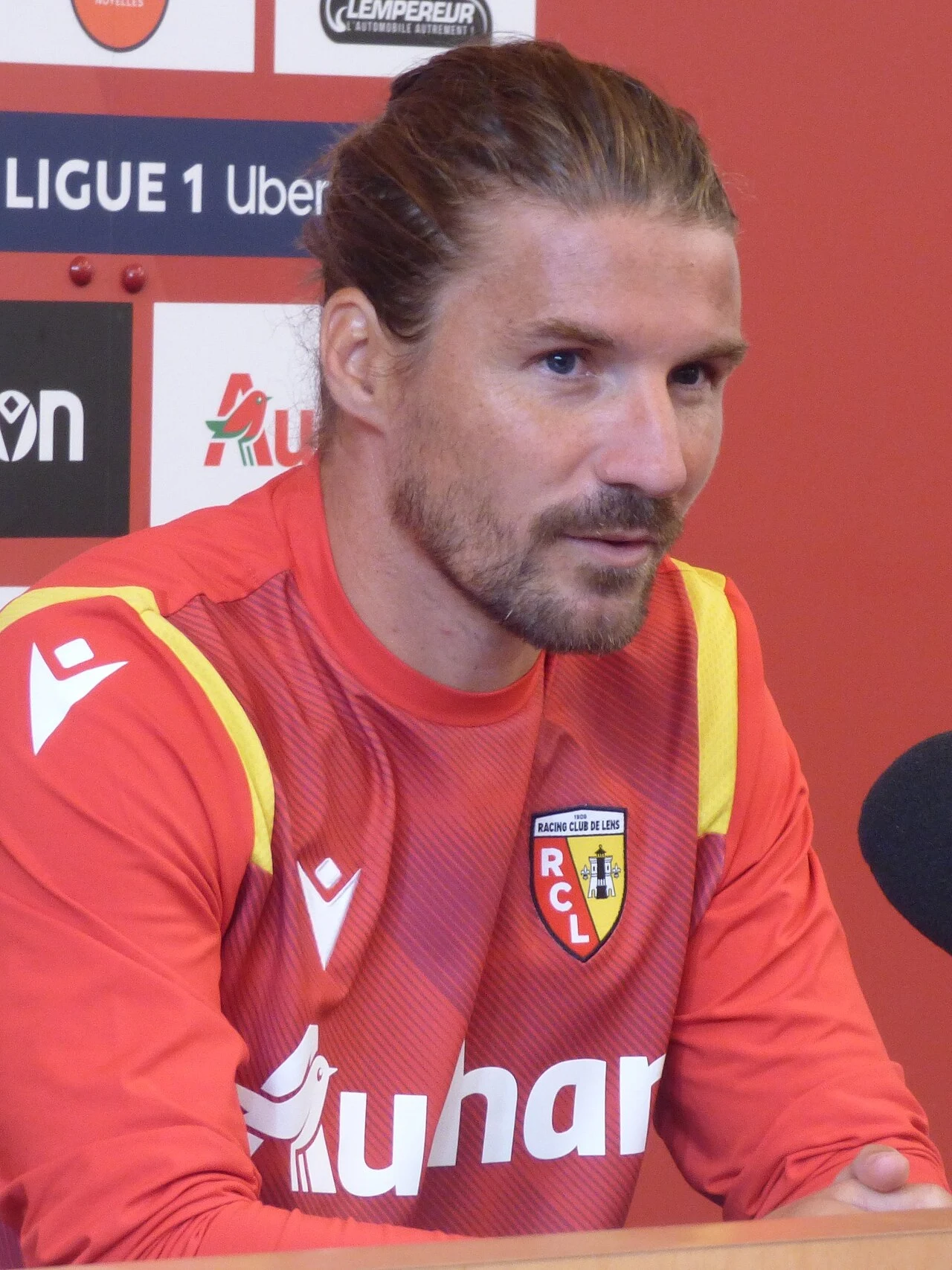 Lens : Cahuzac renouvelle sa confiance à Kyllian Antonio